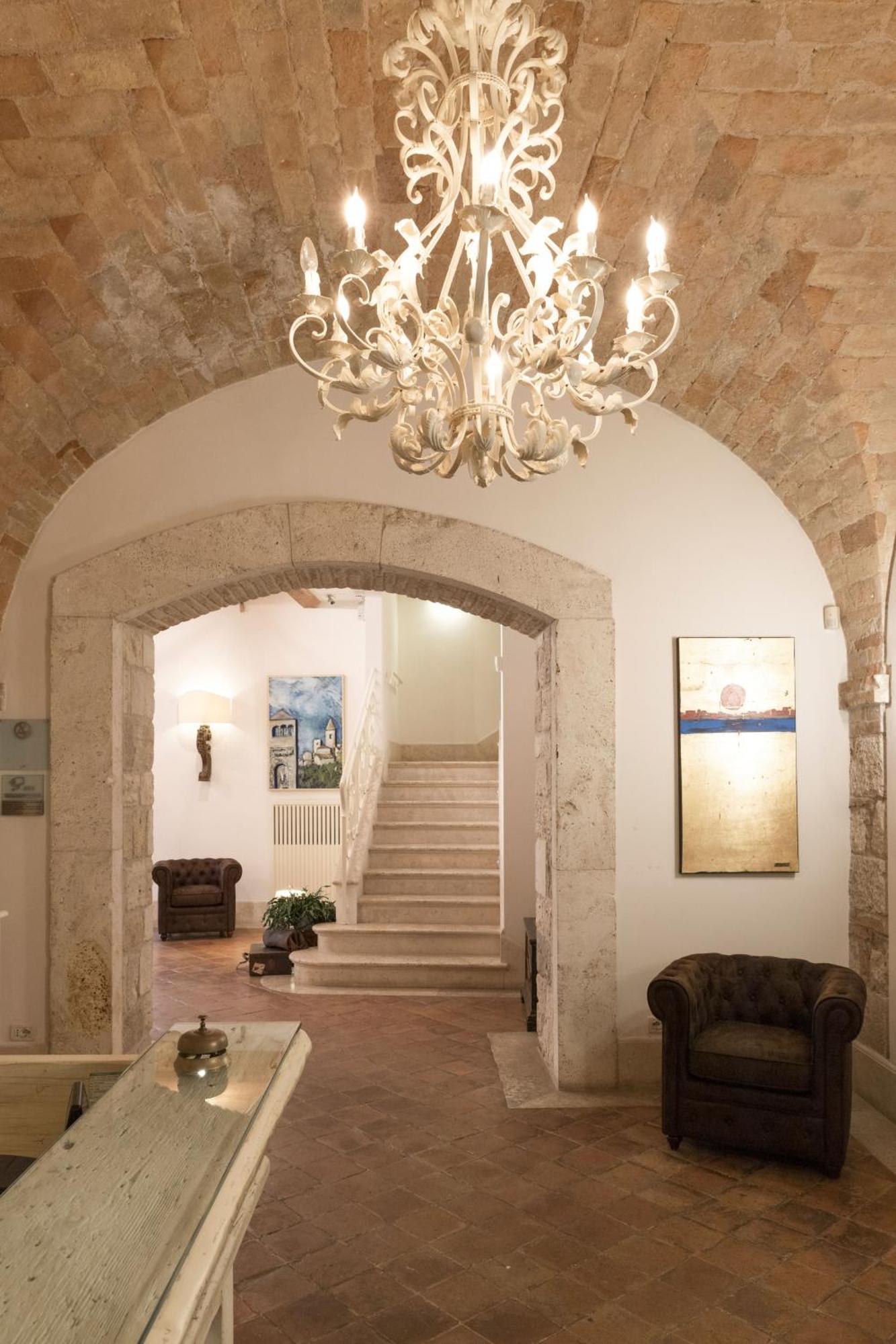 Hotel & Residenza 100 Torri Ascoli Piceno Ngoại thất bức ảnh