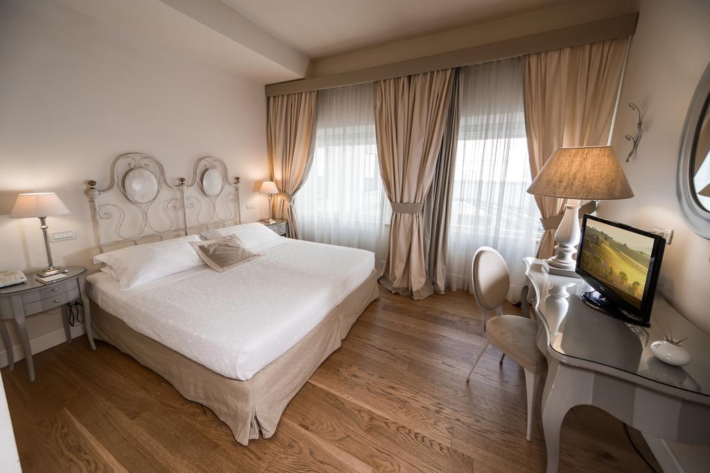 Hotel & Residenza 100 Torri Ascoli Piceno Ngoại thất bức ảnh