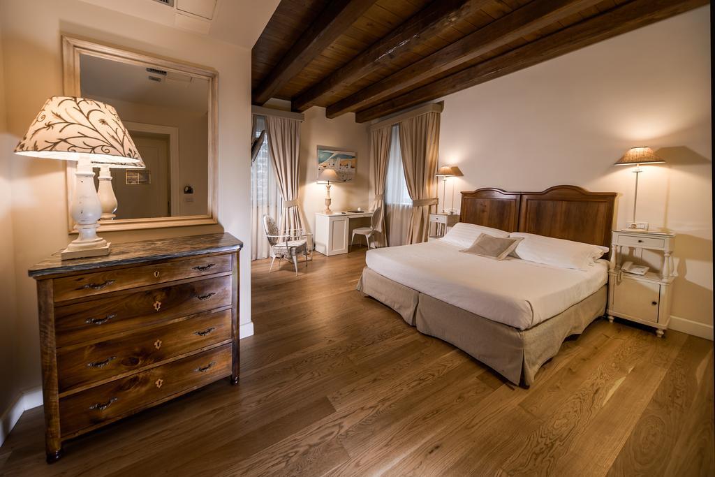 Hotel & Residenza 100 Torri Ascoli Piceno Ngoại thất bức ảnh